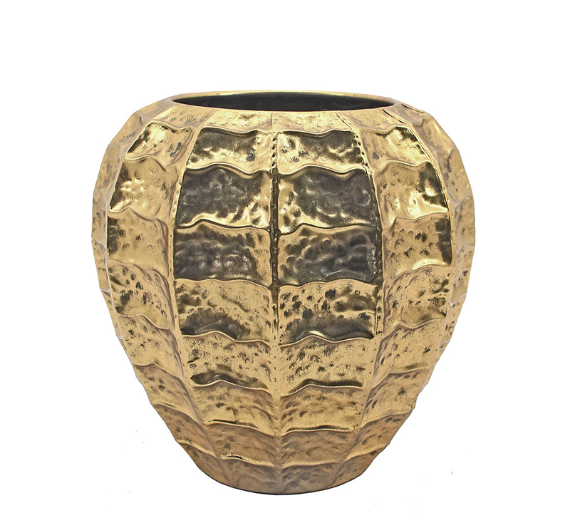 Gold metal vase with hammered texture 32cm